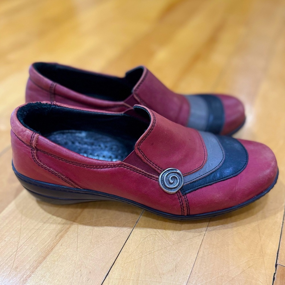 Volks walkers - wellbeing leather sz 38